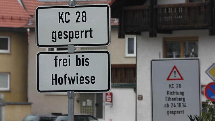 Die Kreisstraße in Steinberg ist noch eine Woche gesperrt. Foto: Friedwald Schedel