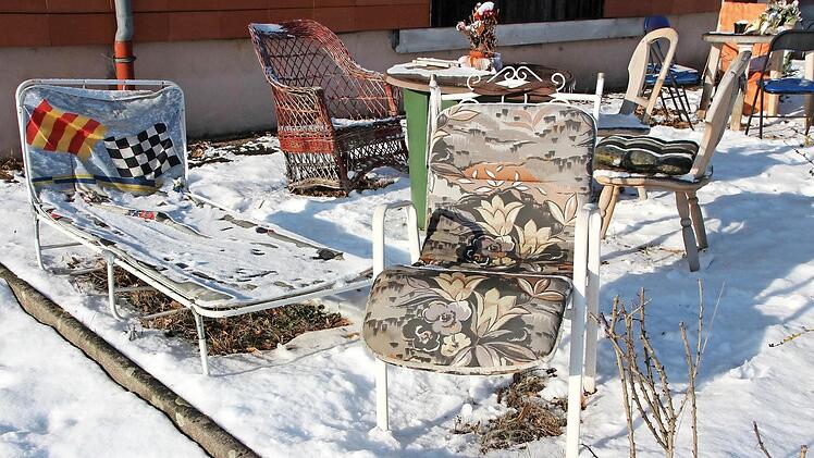 Sommeridylle im Schnee in der Jean-Paul-Straße  Foto: asch