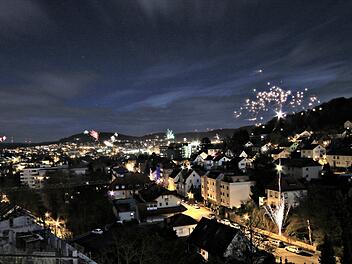 Zum Kissinger Sommer soll es künftig kein Abschlussfeuerwerk mehr geben. Das beschloss am Mittwoch der Finanzausschuss des Stadtrats, allerdings nur mit knapper Mehrheit.  Foto: Benedikt Borst