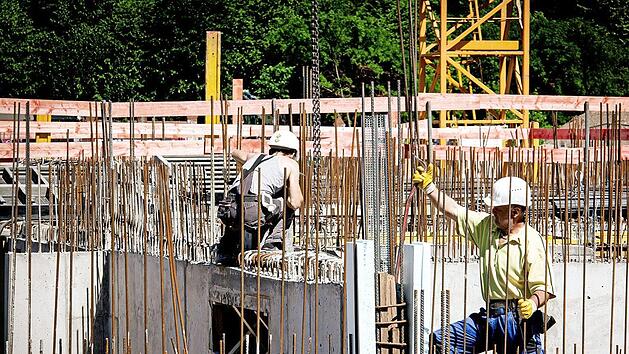 Arbeiter auf der Baustelle Foto: PR