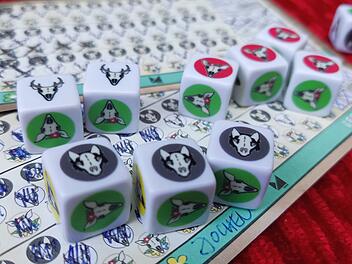 Spiele-Test Rock the Bock: Rezension des Roll-And-Write-Spiels für Abgebrühte
