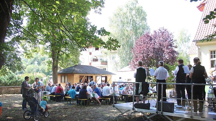 Die Sanierung des Spinnstuben-Ensembles hat begonnen. Foto: Jürgen Gärtner