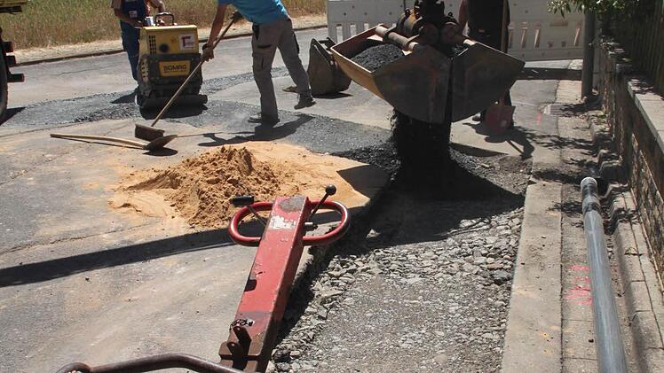 Die Baustelle Röthenstraße in Schwarzach.