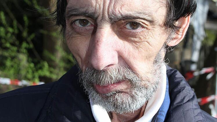 Reinhard Tripke, Anwohner des Dreibrunnenweges: "Wir sind nicht gegen die Baracken, sondern wir möchten, dass sich die Zustände für die Bewohner verbessern." Foto: Sonja Adam