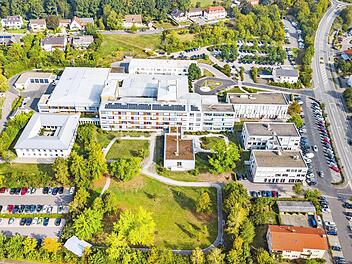Am Sonntag, 28. Juni, wird von 12 bis 17 Uhr wird ein Tag der offenen T&uuml;r in den Ha&szlig;berg-Kliniken und im MVZ in Ha&szlig;furt stattfinden.