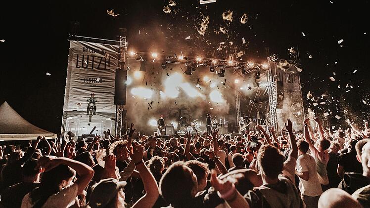 Nach wie vor sucht das Team Testpersonen, die Schwachstellen aufdecken und as Festival barrierefreier zu gestalten.