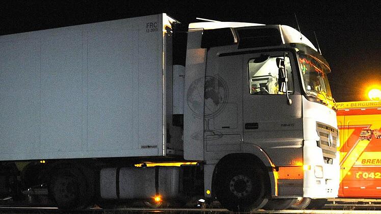 Ein mit fast 200 Rasenmähern beladener Sattelzug ist in der Nacht zum Sonntag auf dem Gelände der Rugendorfer Spedition Schmidt-Hofmann entwendet worden. Foto: dpa/Symbolbild