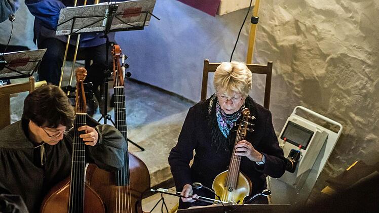 Der Melchior-Franck-Kreis konzertierte in der St.-Nikolaus-Kapelle am Coburger Rosengarten. Foto: Jochen Berger