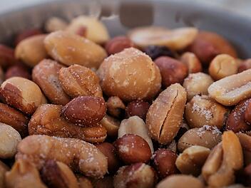 Manchen drohen ernste Beschwerden - Fränkisches Unternehmen ruft Kult-Knabberei zurück