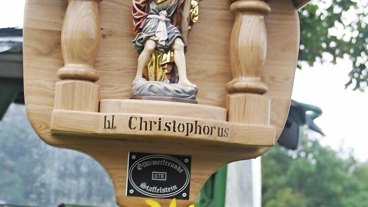Das neue Wallfahrtsbild zeigt den Heiligen Christophorus.