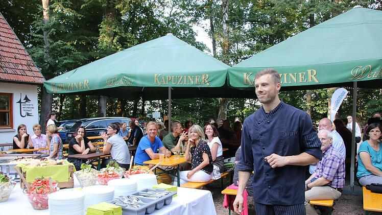 Die Bayerische Rundschau hatte Leser und Kunden an die Naturbühne Trebgast zum Stück "Pygmalion" eingeladen. Foto: Jürgen Gärtner