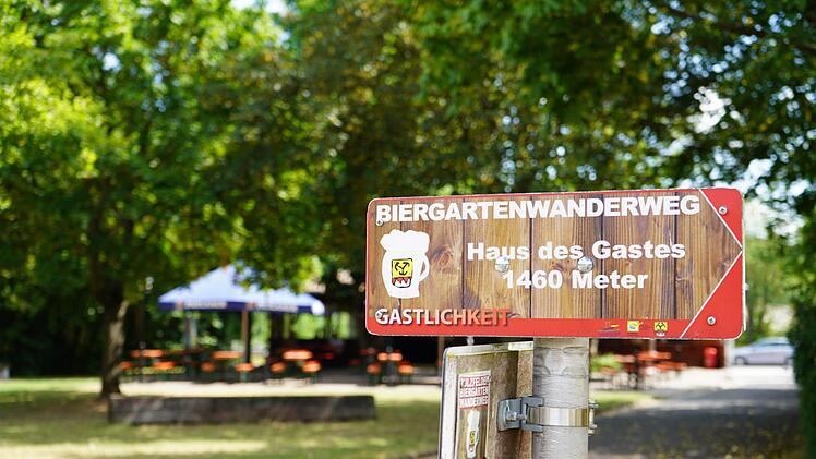 Der Biergartenwanderweg gehört zwar nicht zum ausgewiesenen Wanderprogramm, ist aber ein besonderes Schmankerl für alle Biergartenfreunde. Fünf gastronomische Betriebe sind über den Rundweg miteinander verbunden. Foto: Kathrin Kupka-Hahn