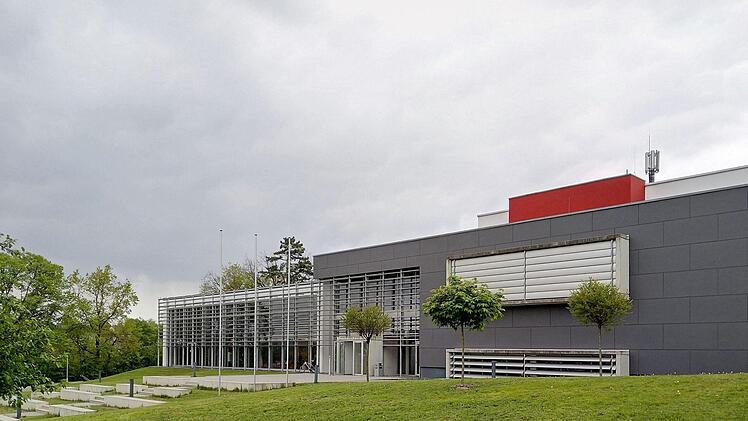 Blick auf die Aula der Hochschule in CoburgFoto: Jochen Berger
