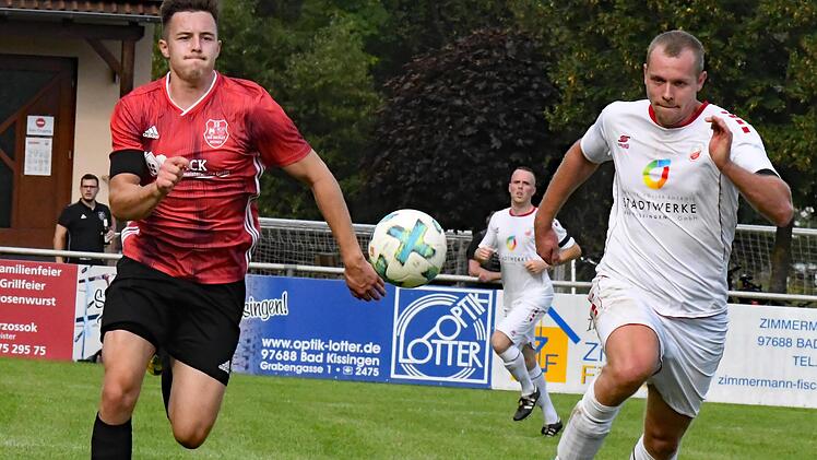 Im Ligaspiel gegen Hausen erzielte Nicklas Kubyschta (links) zwei Treffer. Torhungrig wollen die Bockleter in der Relegation sein.  Foto: Hopf