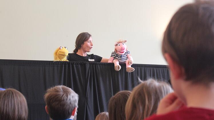 Bamberg: Kinder lernen Nein zu sagen - Stadt und Helferorganisationen luden zu Pr&auml;ventionstag ein