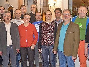 Das neue Vorstandsteam der DAV-Sektion Kronach/Frankenwald mit Zweitem Vorsitzenden Thomas Klinger (links) und Vorsitzenden Robert Wagner (Dritter von links)  Foto: Karl-Heinz Hofmann