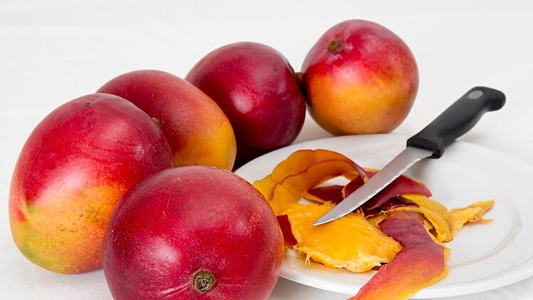 Schäle Obst sparsam, dann hast du am meisten von den wertvollen Inhaltsstoffen.