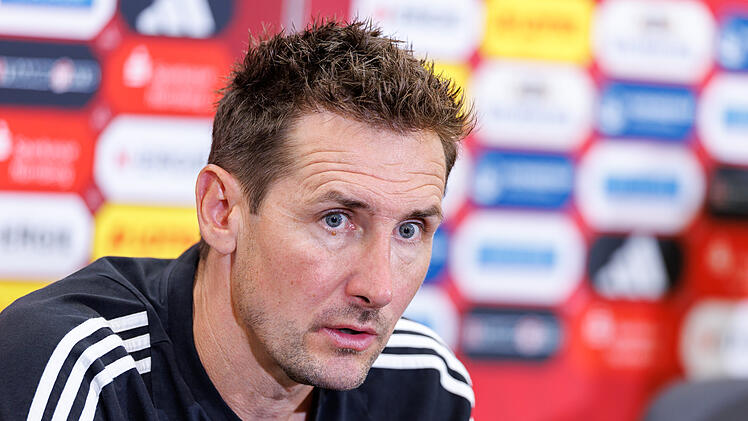 Hat der FCN schon die Klose-Krise? Club-Boss mit Forderung