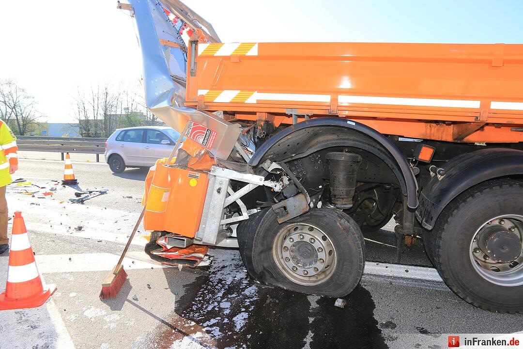 Bamberg-Hafen: Lkw-Unfall auf der A70